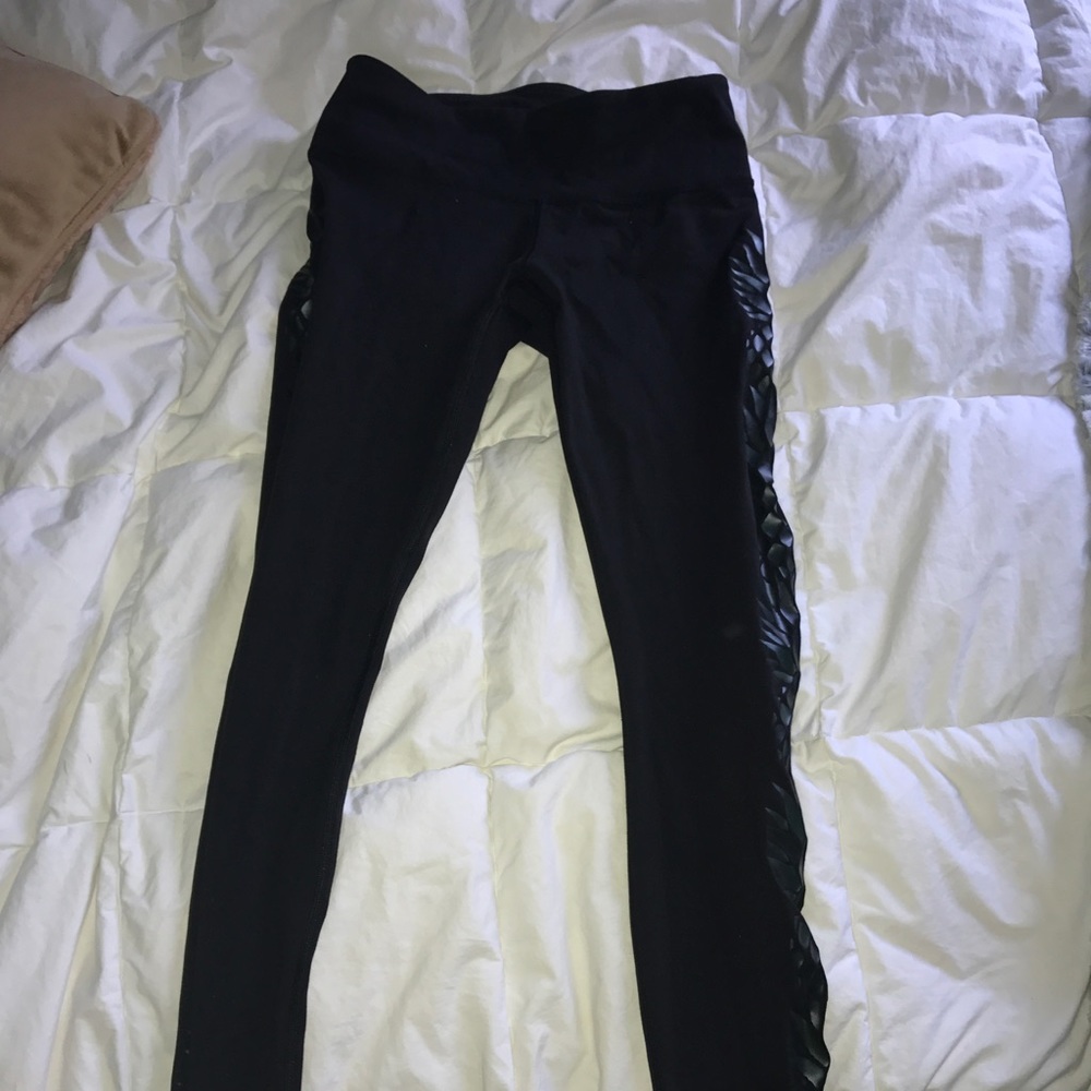 Lululemon Pineapple leggings